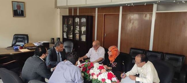 فريق مركز اليمن لمناصرة برنامج العدالة التصالحية المجتمعية بعدن يلتقي بدر معاون وعدنان الكاف