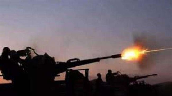 الجيش يقصف معسكرا لـميليشيات الحوثي  شمال مدينة تعز