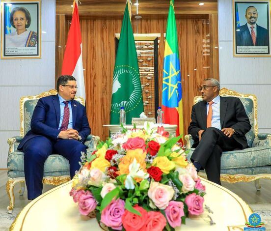 بن مبارك يبحث مع نائب رئيس الوزراء وزير الخارجية الإثيوبي العلاقات الثنائية