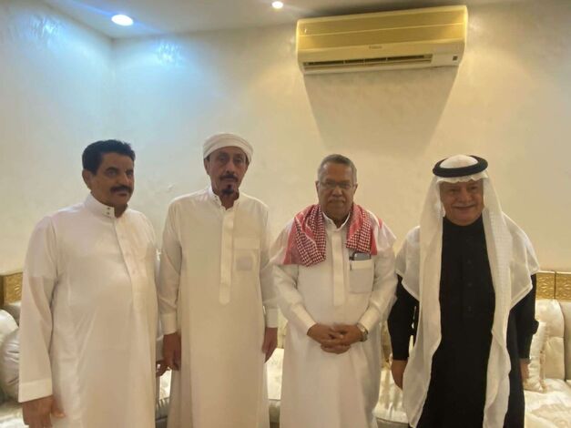 رئيس مجلس الشورى اليمني يلتقي بالشيخ  سالم احمد بن يماني والشيخ محمد رمضان كربان بمدينة الرياض