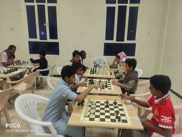 إتحاد الشطرنج بالمهرة يستأنف المعسكر التدريبي الأول لأبطال المدارس