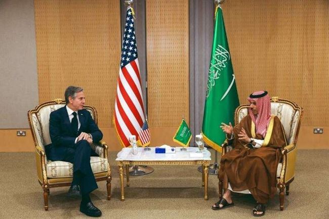 وزير الخارجية الأمريكي ونظيره السعودي: عقدنا العزم على مواصلة العمل في دعم الجهود لتحقيق سلام دائم باليمن