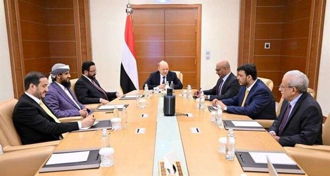 مجلس القيادة الرئاسي يعقد اجتماعا لمناقشة تطورات الأوضاع المحلية ومستجدات السلام في اليمن